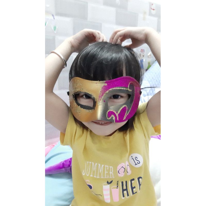 Mặt nạ hóa trang