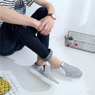 Ốc vít mới