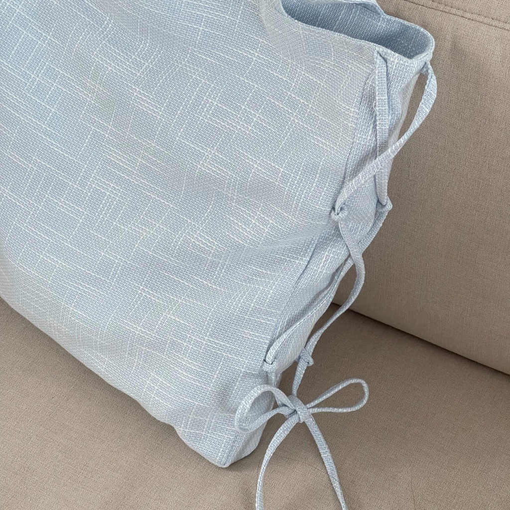 Túi tote buộc nơ Poési baby blue