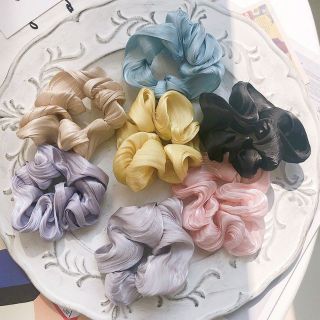 DÂY CỘT TÓC SCRUNCHIES DẬP DỢN SÓNG