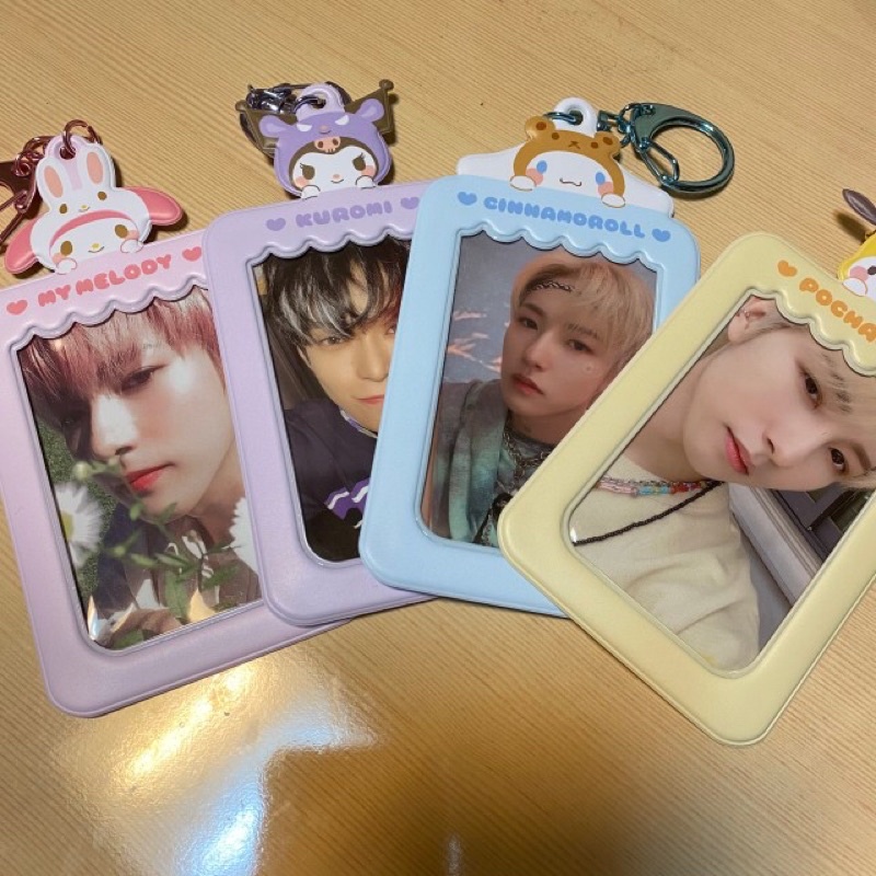KEYRING CARD HOLDER SANRIO HÀN QUỐC MÓC KHOÁ ĐỰNG ẢNH THẦN TƯỢNG