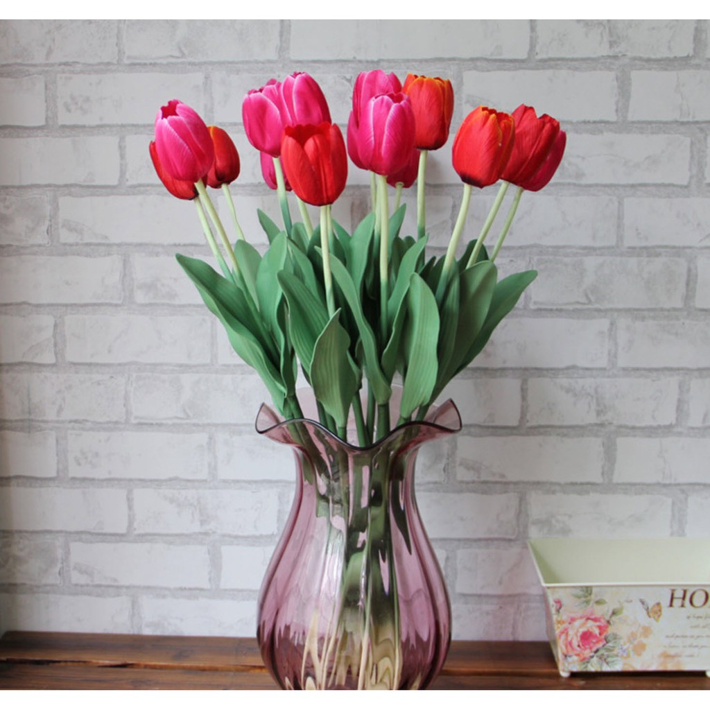 [HCM] Hoa Tulip lụa nhiều màu bằng vải + cao su PU tuyệt đẹp loại 1 giống y thật ( 01 cành )