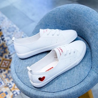 Giày nữ giá 320k/2 đôi