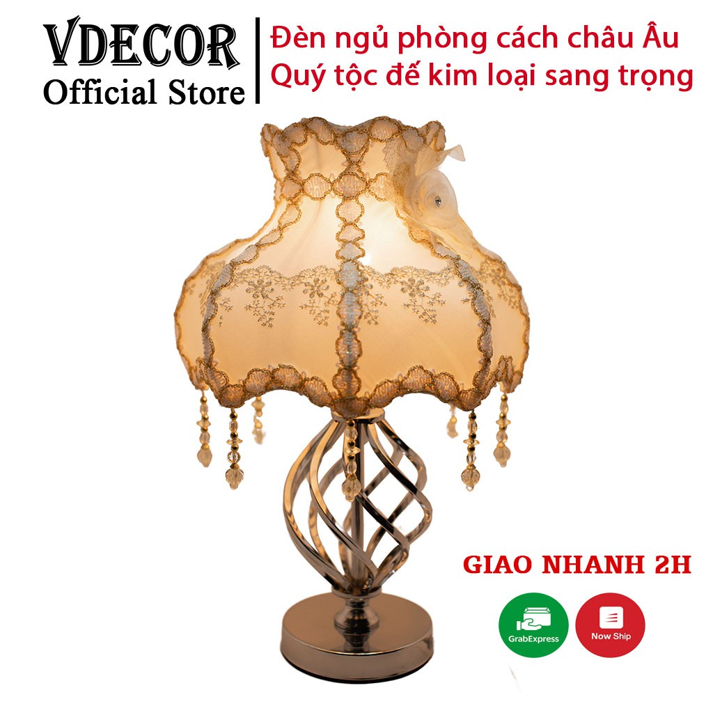 Đèn ngủ để bàn đầu giường Vdecor Đế thép cao cấp, chao đèn đính hoa | Điều chỉnh được độ sáng DN005