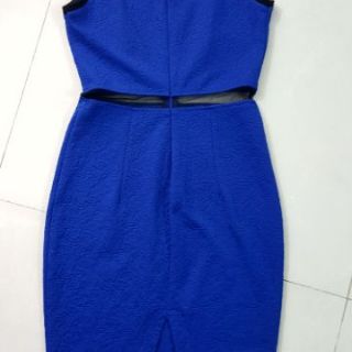 Đầm body ren eo thanh lí 50k