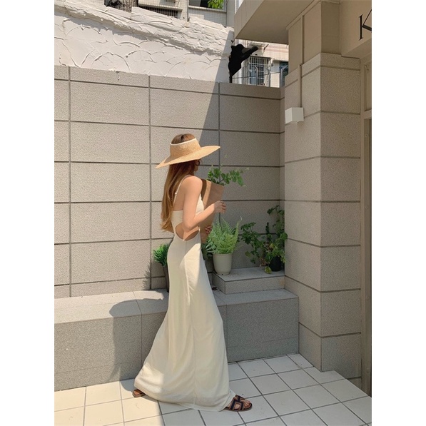 ✨💕 Đầm maxy 2s khoét eo xẻ tà hack chân siêu cao