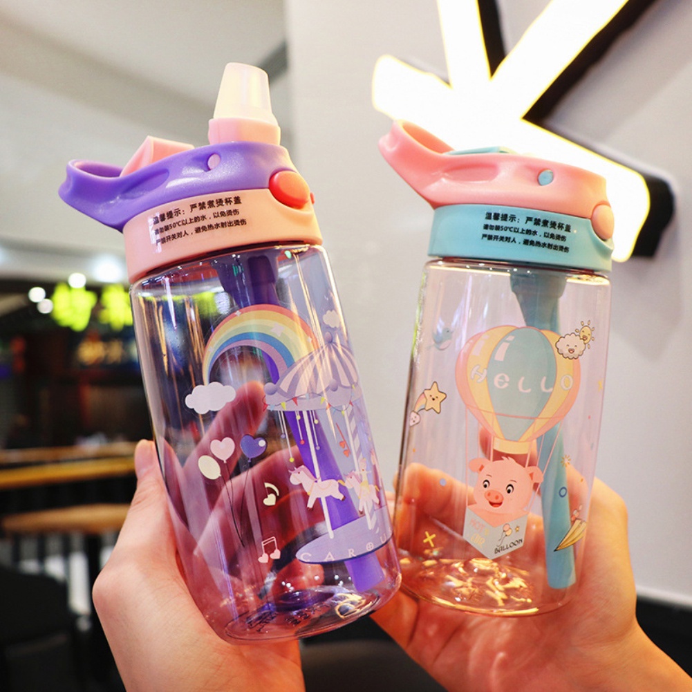 Bình đựng nước 480ml họa tiết hoạt hình dễ thương có ống hút chống tràn tiện dụng cho bé gái