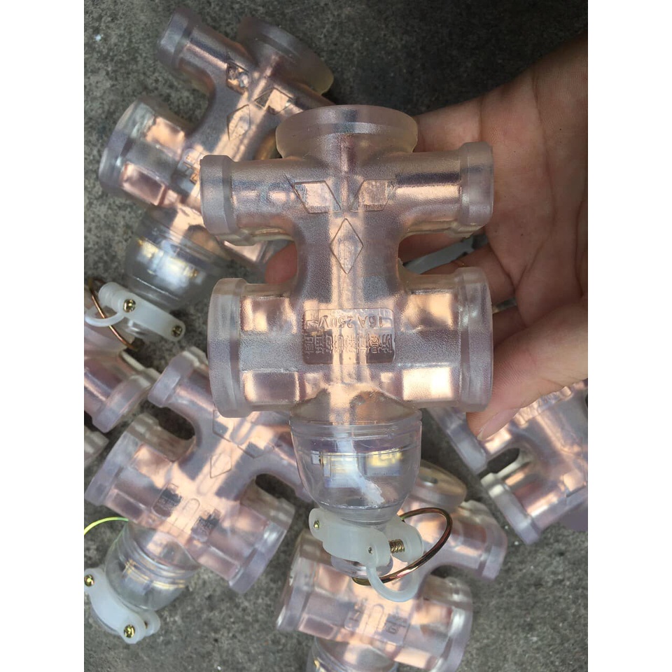 Ổ CẮM ĐÚC CAO SU SIÊU BỀN JAPAN