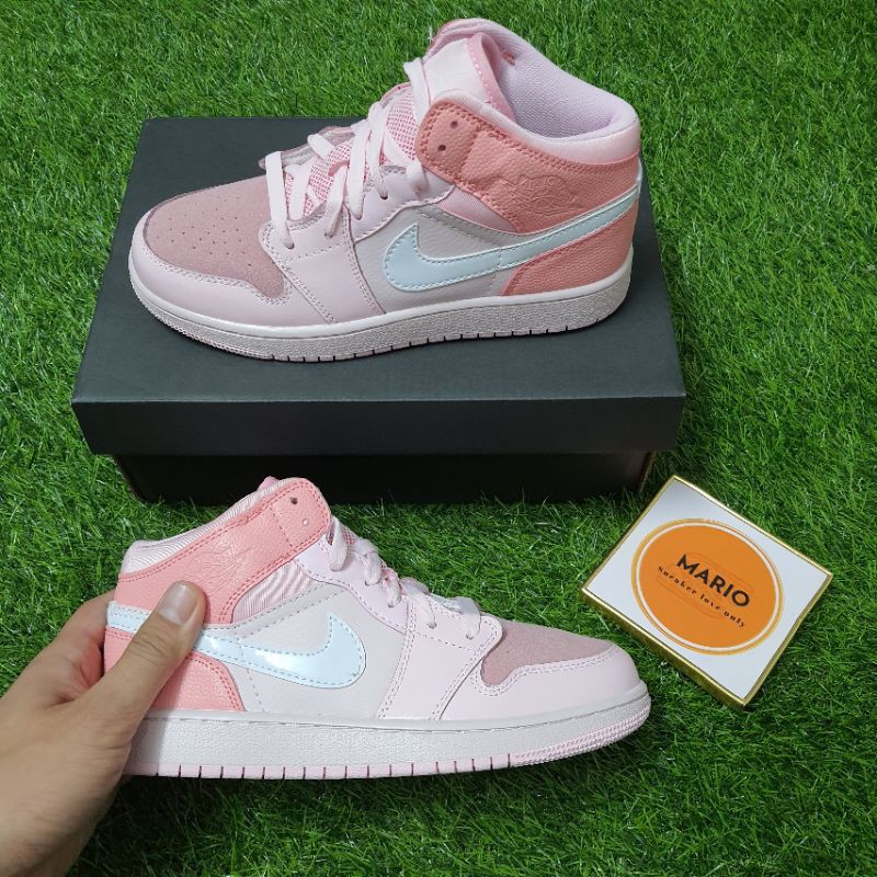 giầy thể thao Air Jordan 1 Mid "Digital Pink" hồng cổ cao thời trang nữ