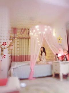 Bộ màn khung tròn kèm đèn led