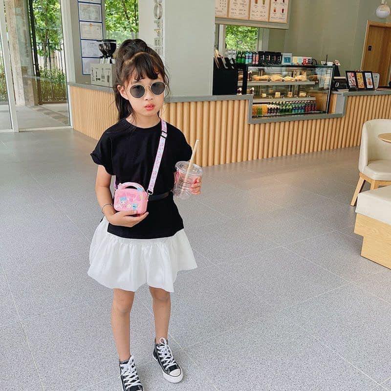 Túi silicon họa tiết hoạt hình mini đeo chéo cho bé