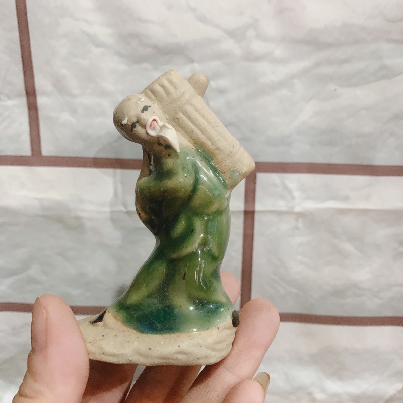 Tượng ông lão tiều phu mini 5x8cm