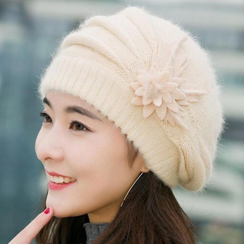 Mũ Trùm Đầu Dệt Kim Phối Hoa Cho Nữ