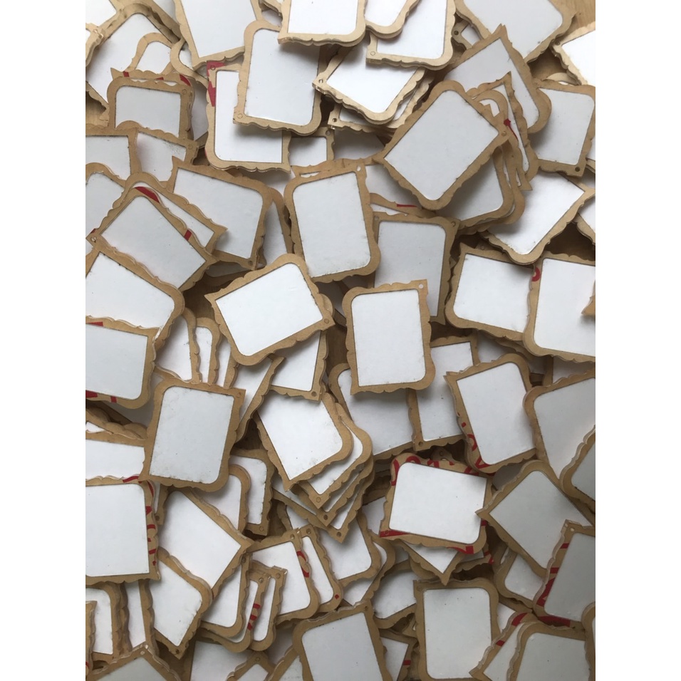 Phôi móc khóa IN CHUYỂN NHIỆT - viền mica 3mm trong suốt cắt hoa văn 5 mẫu. in 2 mặt bóng đẹp như mica