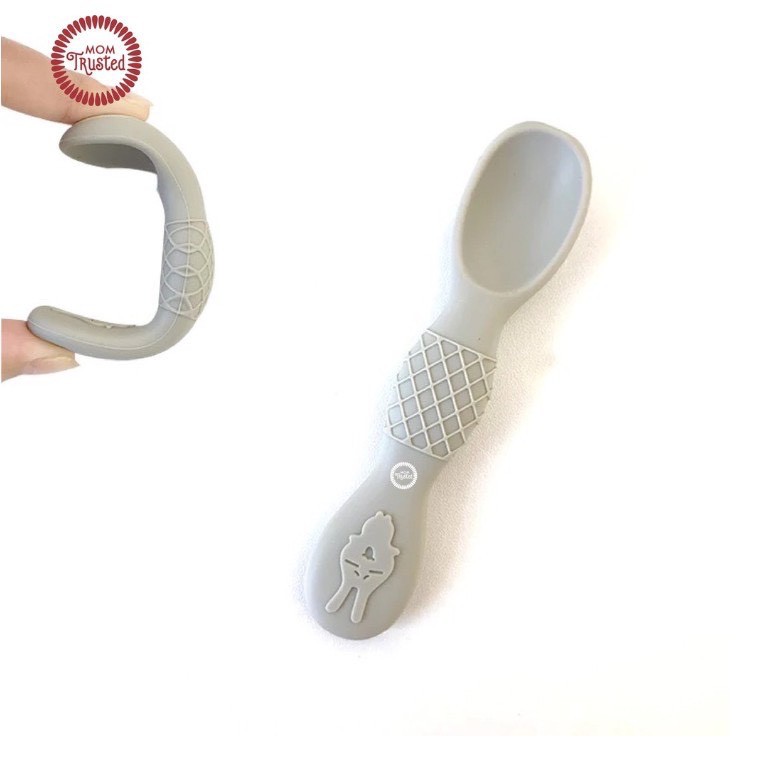Thìa Mềm Ăn Dặm Cho Bé MOM TRUSTED Màu Sắc Bắt Mắt, Chất Liệu Silicon Cao Cấp, An Toàn