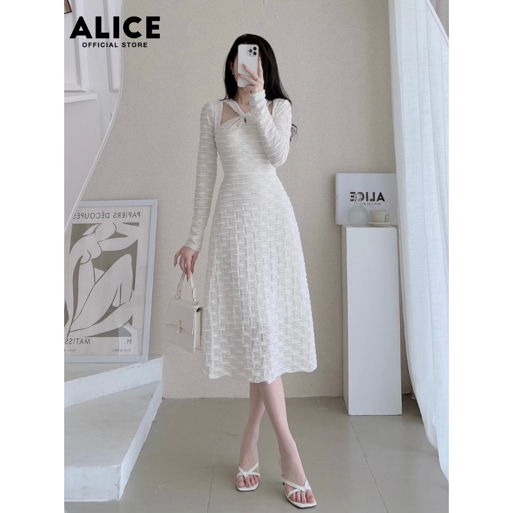 Váy Ren Dáng Suông Tiểu Thư ALICE Chất Ren Mềm Mịn Co Giãn Nhẹ Thiết Kế Cố Cách Điệu Chiết Eo V757 | BigBuy360 - bigbuy360.vn