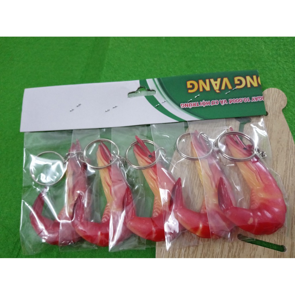 combo 5 móc khóa mẫu đẹp. hàng đẹp hơn hình nha các bạn. Giá 35k/ 5 cái. hàng luôn có sẵn nha các bạn.