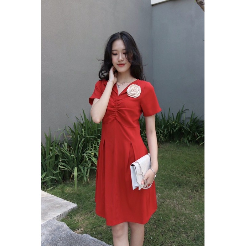 Đầm Liền Tay Ngắn Cổ Chữ V - Váy Cotton thiết kế đính hoa - Hàng Xuất Khẩu