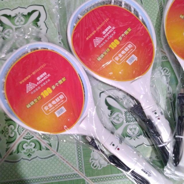 Vợt muỗi KenneDe KN-W1705