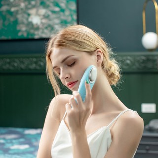 DR GLATT - MÁY CHĂM SÓC DA ĐA CHỨC NĂNG DUA FIT PRO