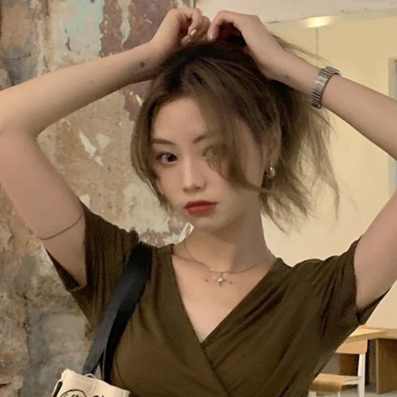 Áo Thun Tay Ngắn Cổ Chữ V Cột Dây Họa Tiết Kẻ Sọc Ca Rô Phong Cách Hàn Quốc Thời Trang Mùa Hè Dành Cho Nữ 2022