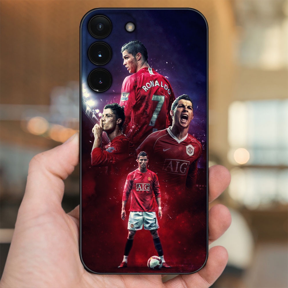 Ốp lưng Samsung S21, S21 Plus, S21 FE, S22, S22 Plus viền đen in hình Cristiano Ronaldo MU Manchester United CR7