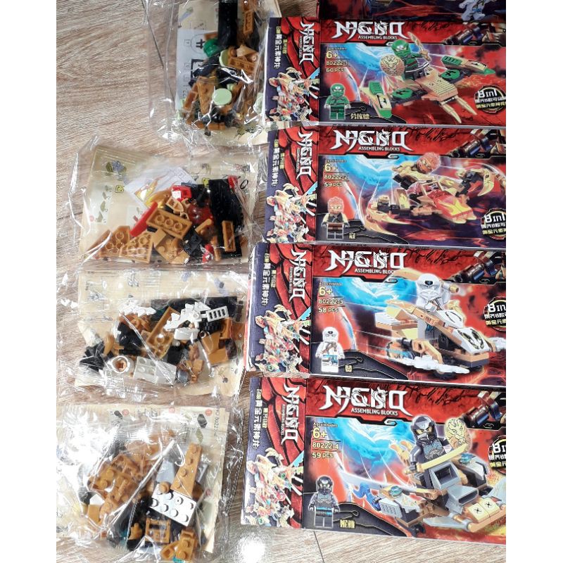 Lắp ráp 1 hộp LegoNinja Chim Ưng 80222 có nhiều chi tiết bằng nhựa rất đẹp