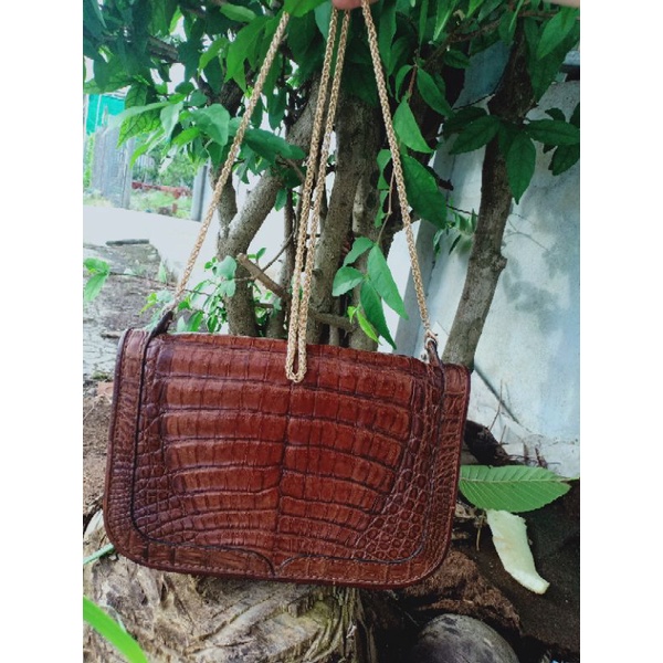 Túi đeo chéo cá sấu caiman thật