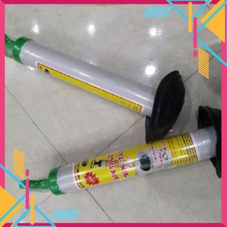 Bơm thụt thông tắc bệ WC Phương Uyên