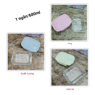 Hộp cơm văn phòng thủy tinh có chia ngăn và dùng được trong lò vi sóng