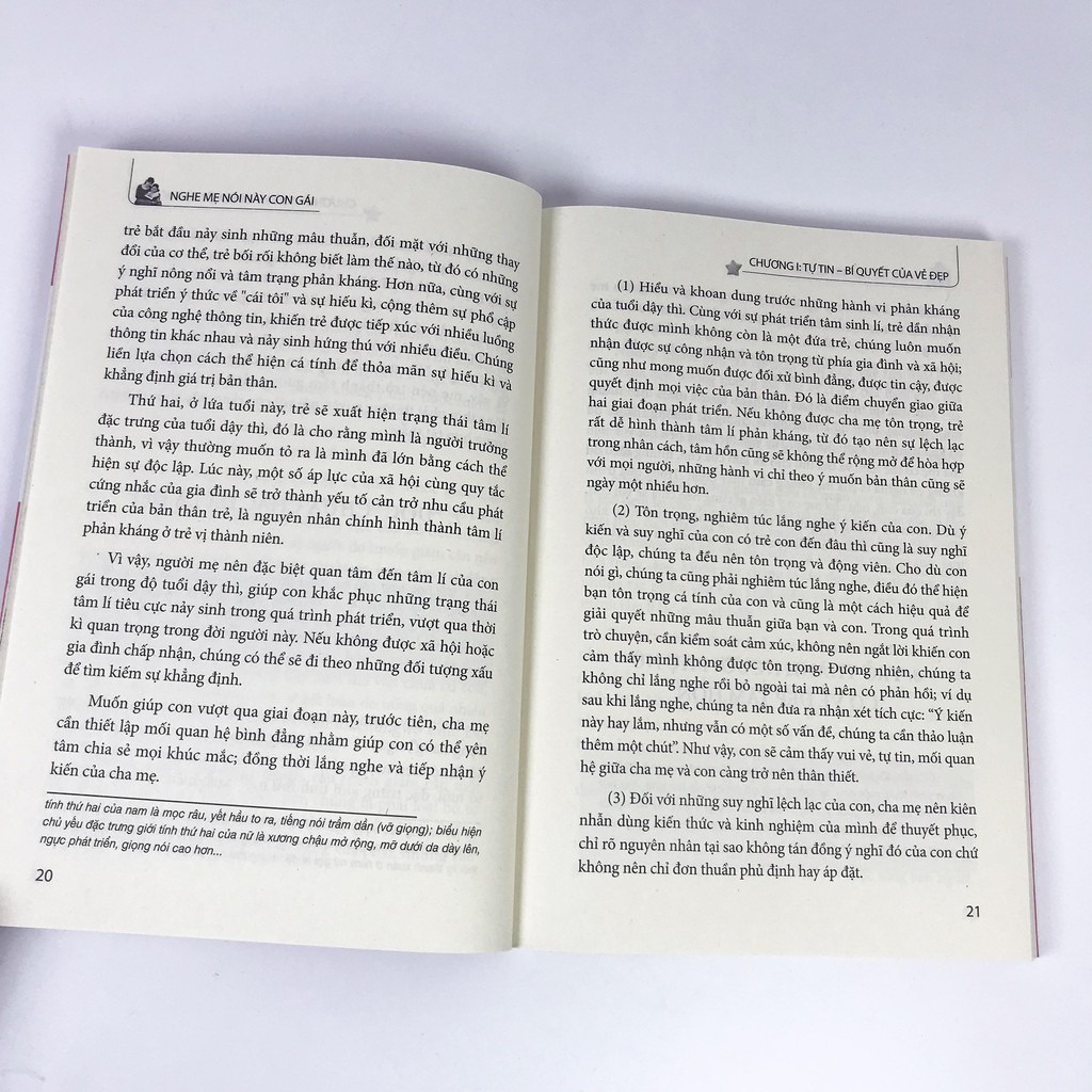 Sách: Nghe Mẹ Nói Này Con Gái
