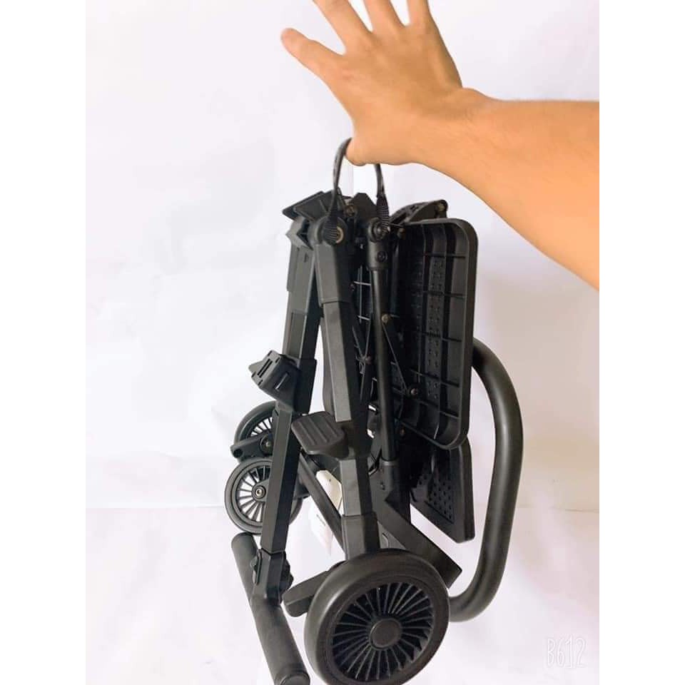 &lt;Tặng kèm nệm xe&gt; Xe đẩy 4 bánh gấp gọn Đảo 2 Chiều Siêu nhẹ Cao cấp cho bé
