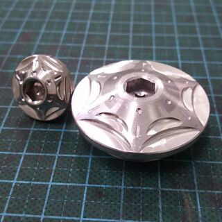Ốc mâm lửa inox dành cho xe Ya - ex150