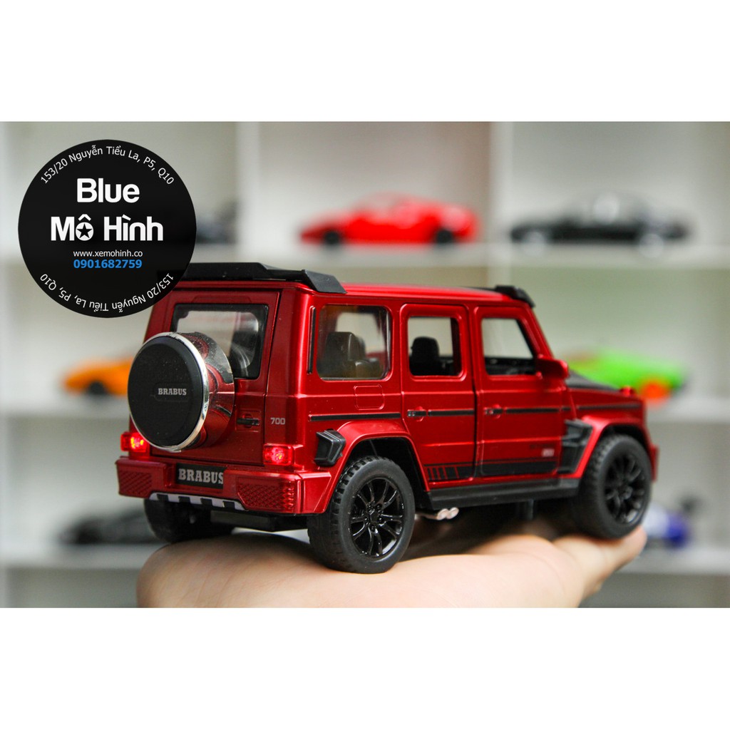 Xe mô hình SUV Mercedes Brabus 700 1:32