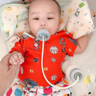 Bình sữa rảnh tay Lil Jumbl Mỹ