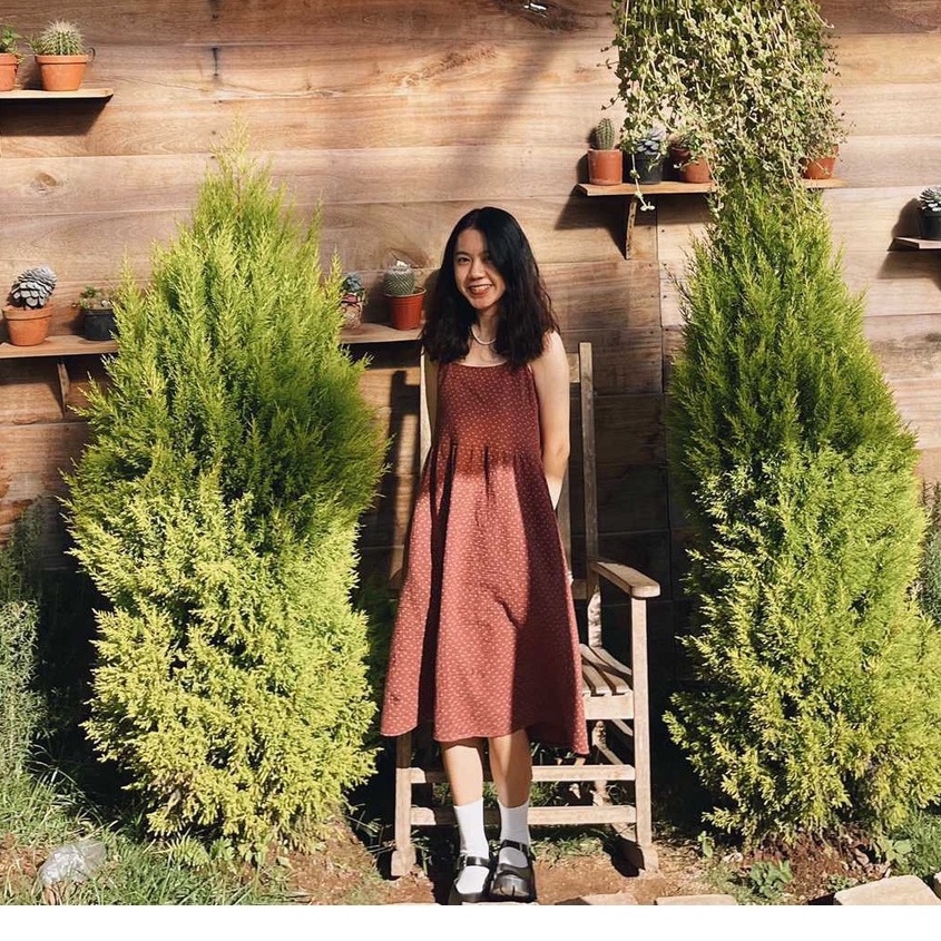 Váy 2 Dây Đỏ/ Vàng Hoa Nhí Xòe Rộng Vintage Xô Muslin Vui Thu Đông/Noel Rực Rỡ