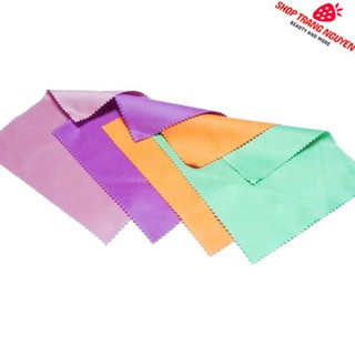 Khăn lau kính 14 x 14 cm (mầu giao ngẫu nhiên)