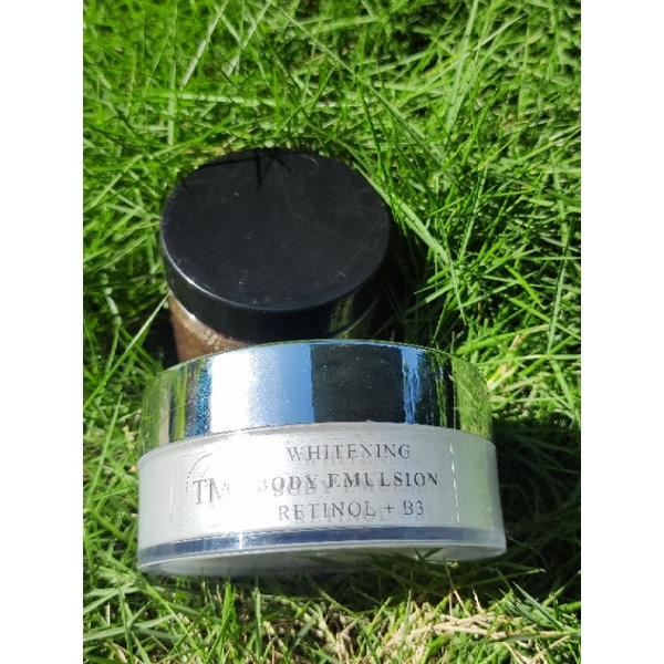 Kem dưỡng trắng da TM Whitening Body Emulsion  RETINOL B3