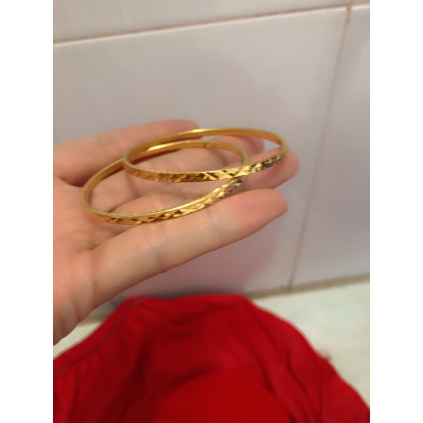 vòng tay mạ vàng