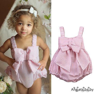 Bộ đồ áo liền quần đáng yêu cho bé