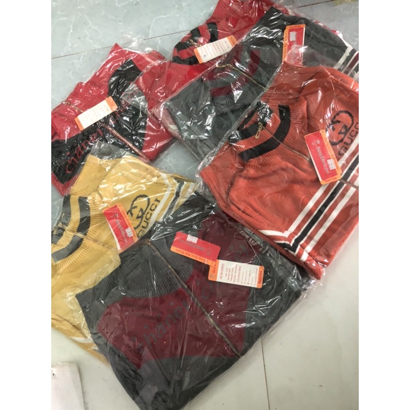 Áo khoác len sọc dây kéo túi