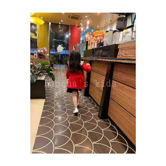 Áo khoác dạ đỏ Banana kids cho bé gái 8-22kg