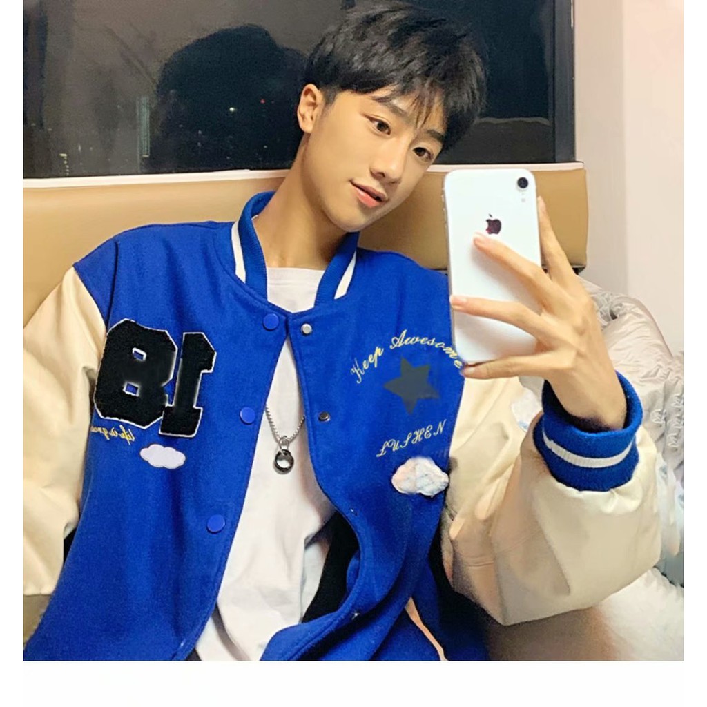 Áo khoác Varsity jacket màu xanh hot trend 2021