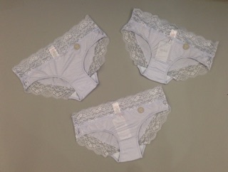 Combo 1 áo xuất xịn + 2 quần cực đẹp