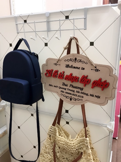 Tủ nhựa ghép- tủ quần áo 8+4 góc thân trắng hình hoa đào. Mẫu siêu HOT 2019. Thân sâu 47cm. Tặng kèm 1 móc treo đồ.