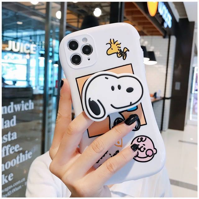 Ốp snopy vàng trắng kèm đế chống pop dành cho iPhone 11 Pro Max 7 8 Plus X XsMax XR Cú Mèo Case