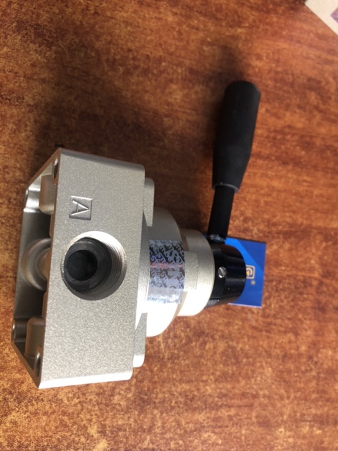 Van gat tay TG34S-15 STNC