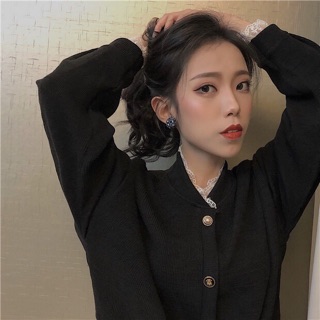 [order] Áo len cúc dọc viền ren