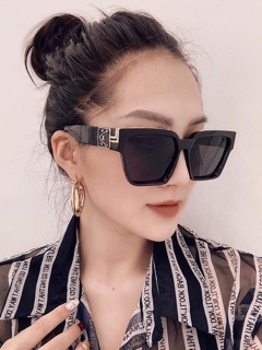 BÔNG TAI LV HOTHIT 3cm