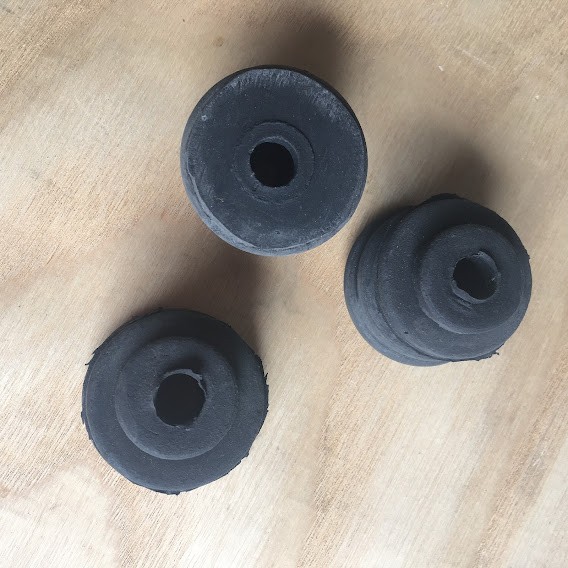 Combo 3 Cao Su Chân Block Máy Lạnh